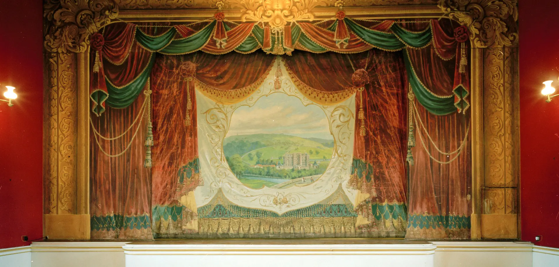 Chatsworth theatre